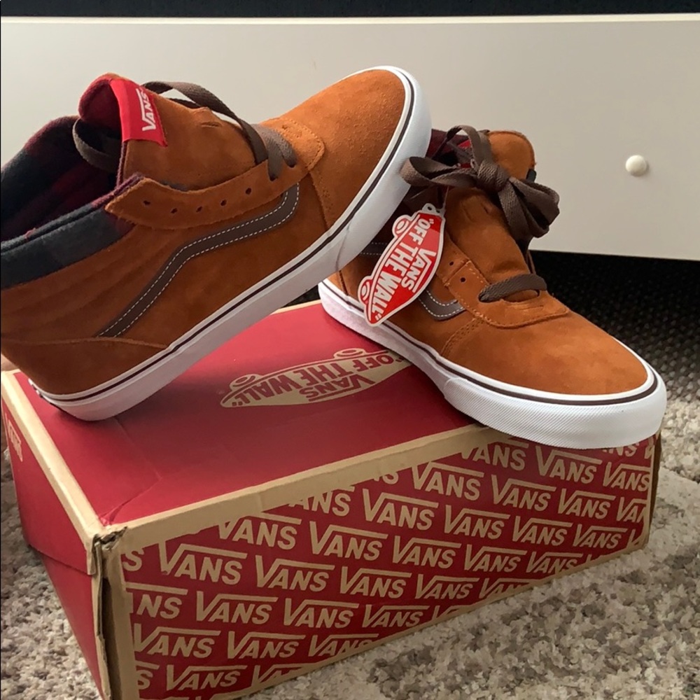 VANS All weather MTR
